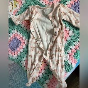 Chick Pea Organic Baby Onesie in Pink and Cream